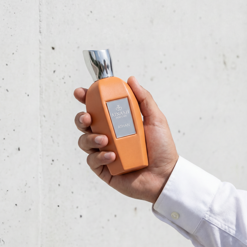 warm sweet long lasting fragrance unisex spicy vanilla scent luxury perfume Ainash Parfums Athan